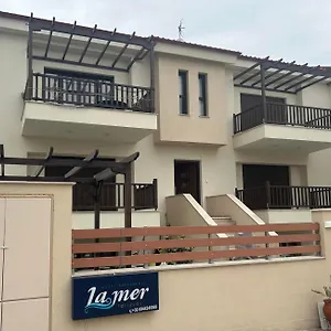 La Luxury Ξενοδοχείο με διαμερίσματα